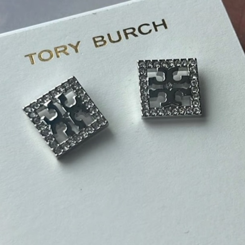 New Auth Tory Burch Square Miller Pace Stud Earring in Silver on TB Earring Card